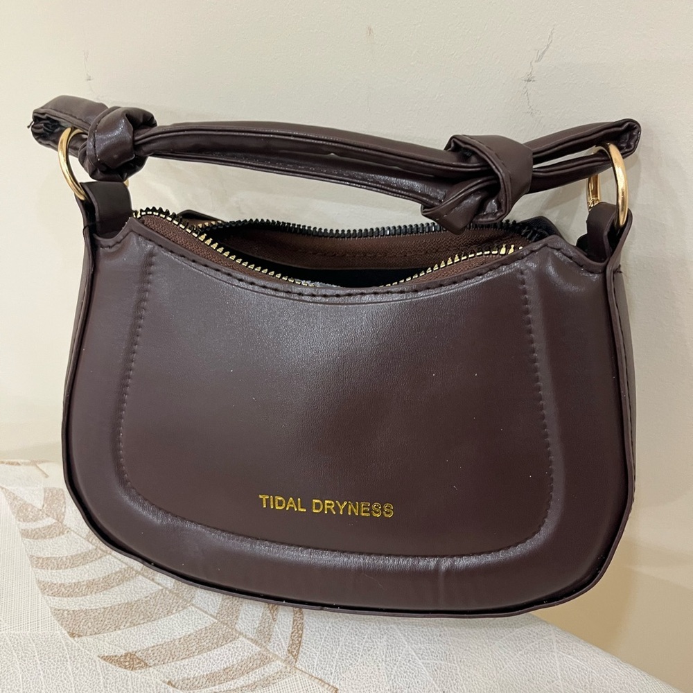 🛍️ 4 for $20 🛍️ Brown Women's Bag